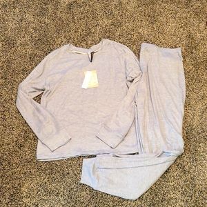 Womens pajamas